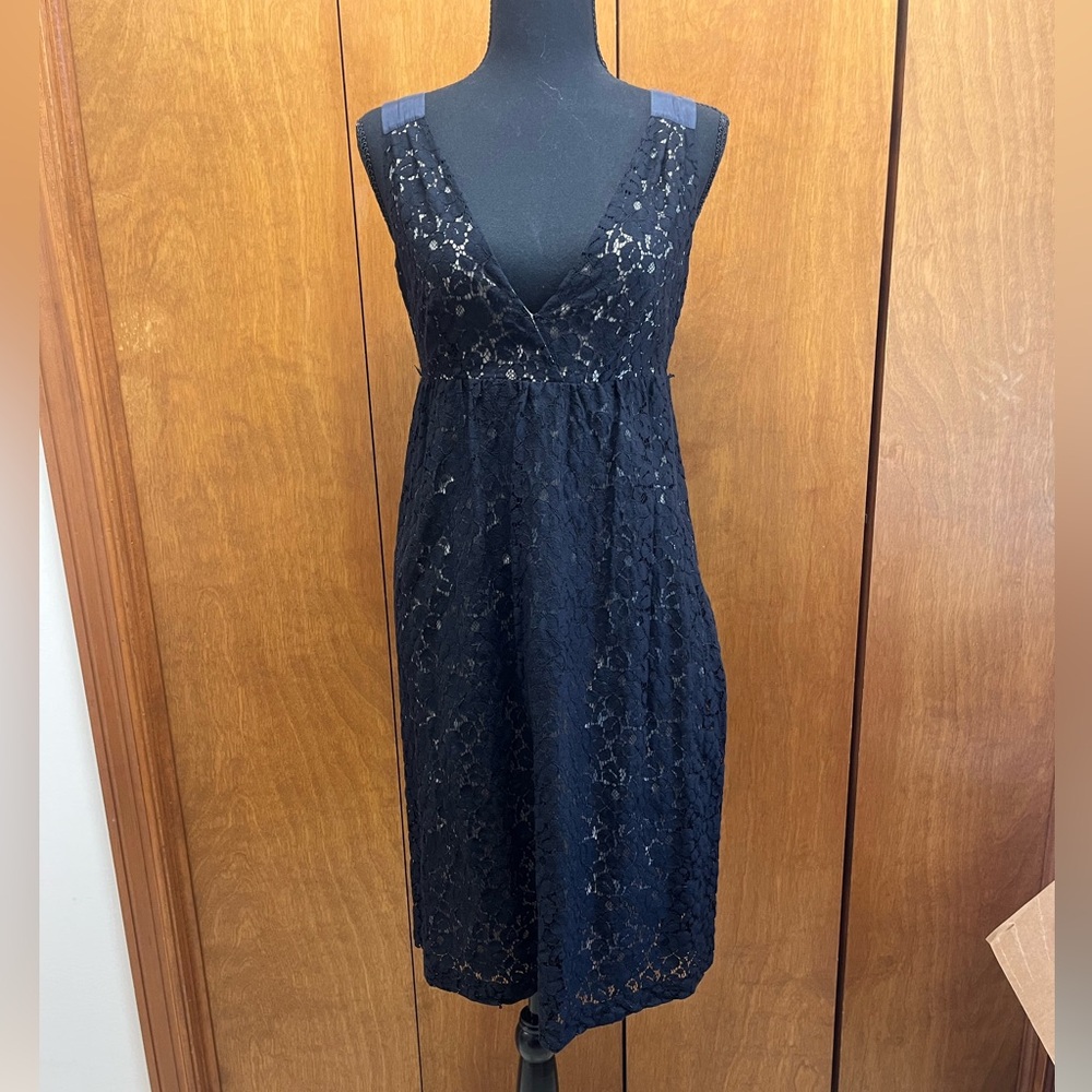 Kenzie Black Sleeveless V-Neck Midi Sundress